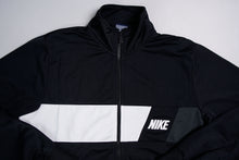 Load image into Gallery viewer, Vintage Nike Trackjacket | L