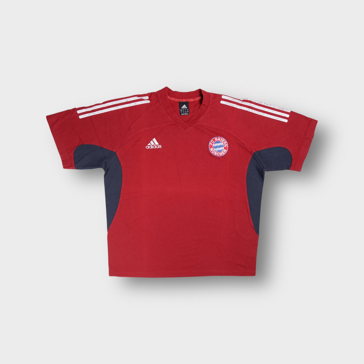 Vintage Adidas FC Bayern T-Shirt | L