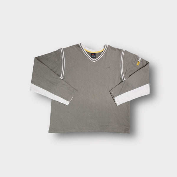 Vintage Nike Sweater | L