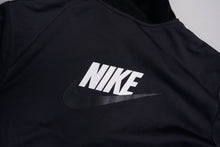 Load image into Gallery viewer, Vintage Nike Trackjacket | S
