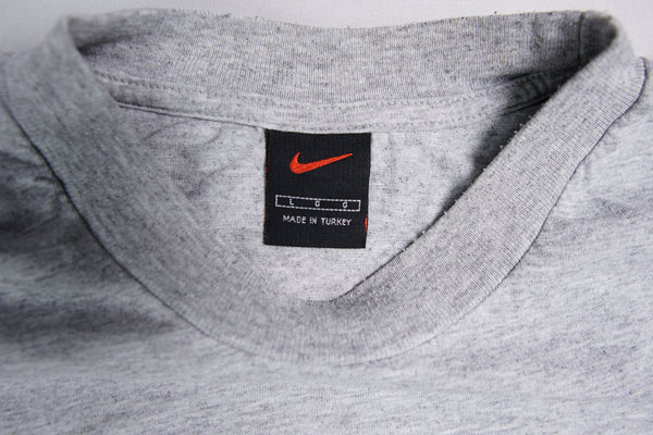 Vintage Nike T-Shirt | L