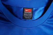 Load image into Gallery viewer, Vintage Nike Shirt | XL