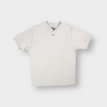 Load image into Gallery viewer, Vintage Nike T-Shirt | S