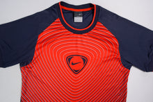 Load image into Gallery viewer, Vintage Nike Shirt | XS