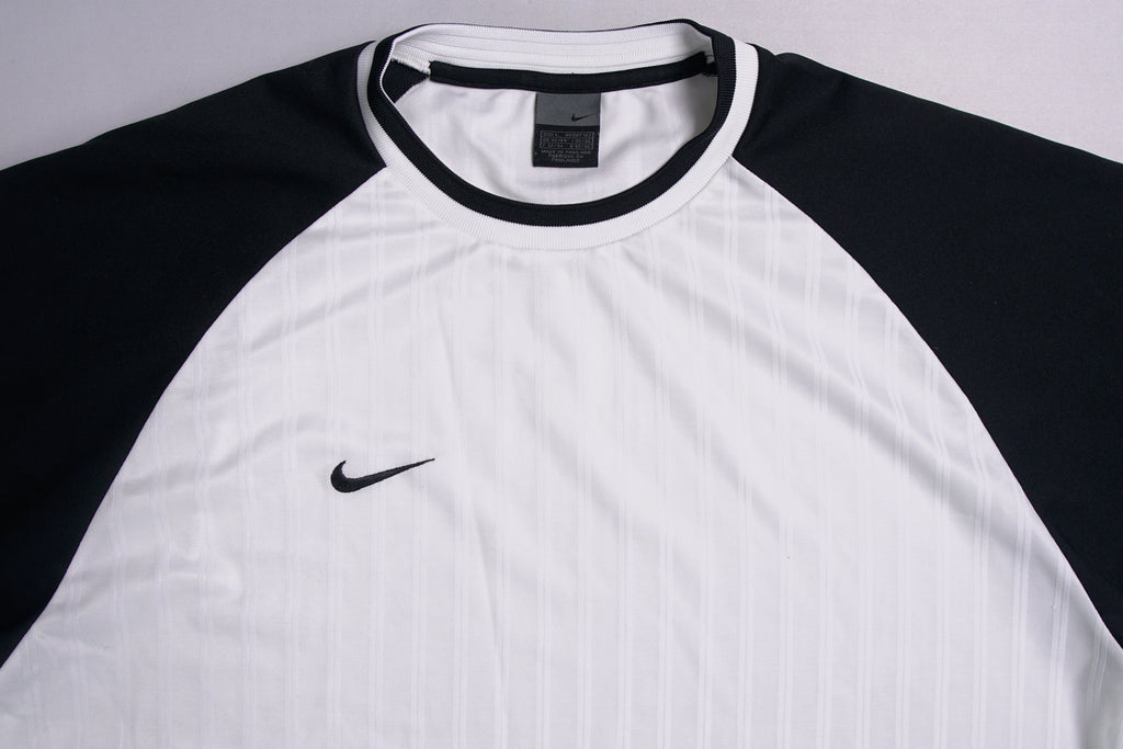 Vintage Nike T-Shirt | L