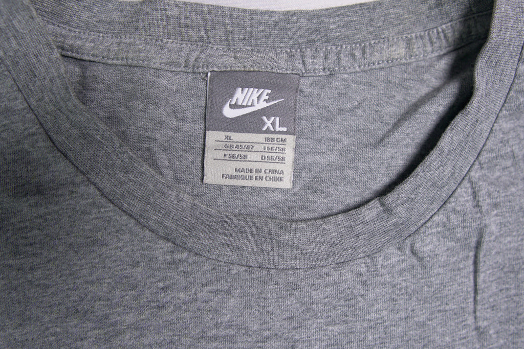 Vintage Nike T-Shirt | XL