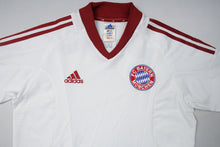 Load image into Gallery viewer, Vintage Adidas FC Bayern Jersey | S