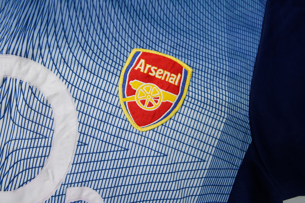 Vintage Nike FC Arsenal Jersey | M
