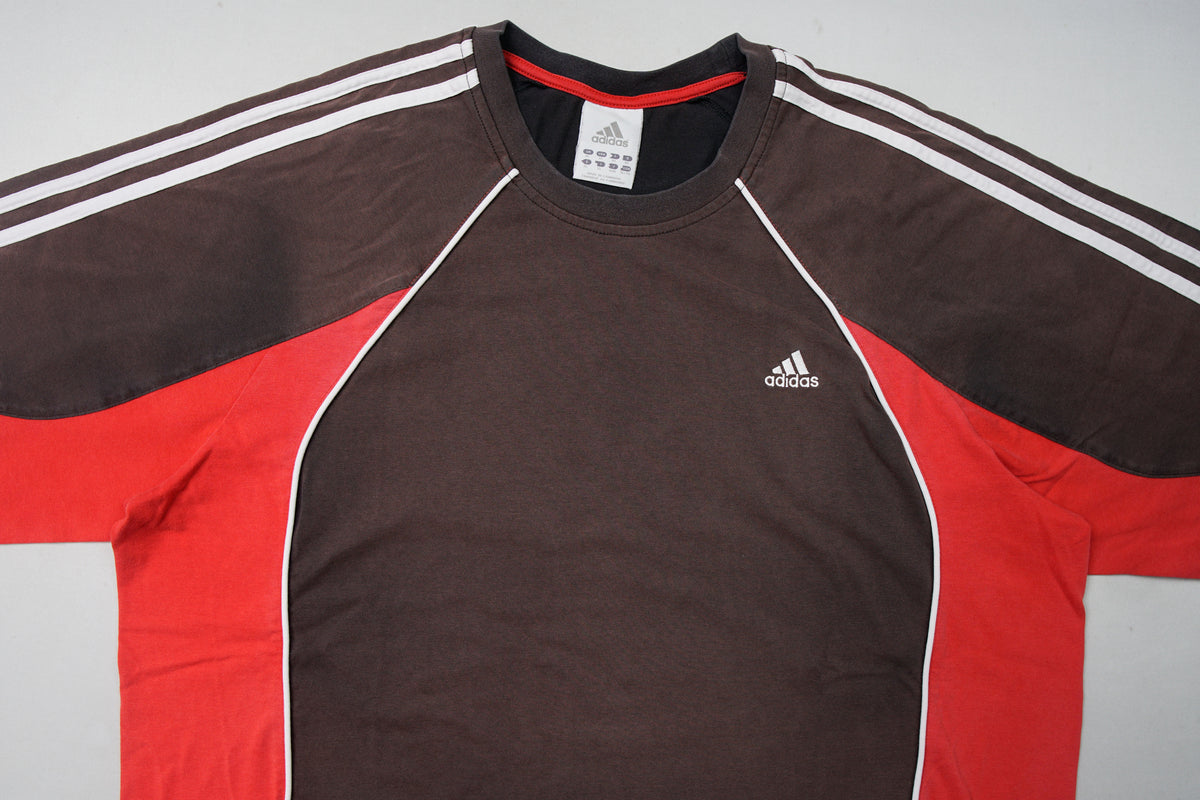 Vintage Adidas T-Shirt | XL
