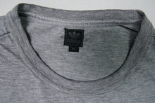 Load image into Gallery viewer, Vintage Adidas T-Shirt | M