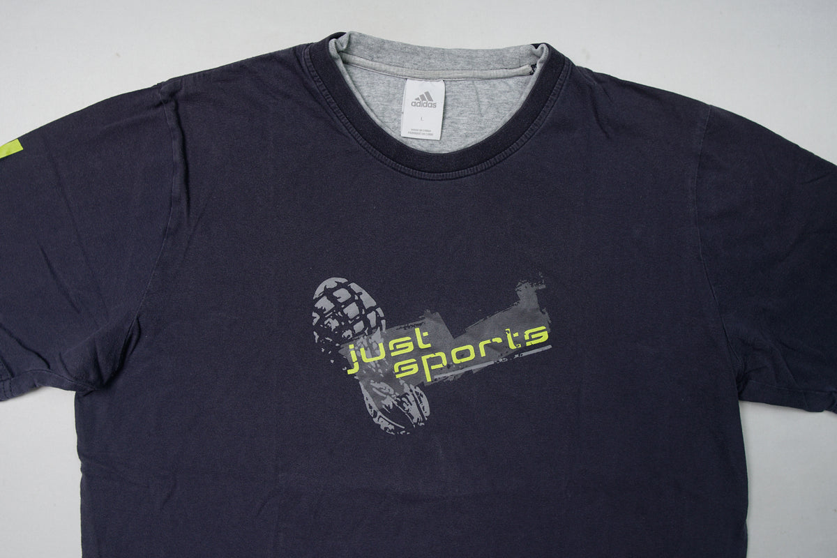 Vintage Adidas T-Shirt | L