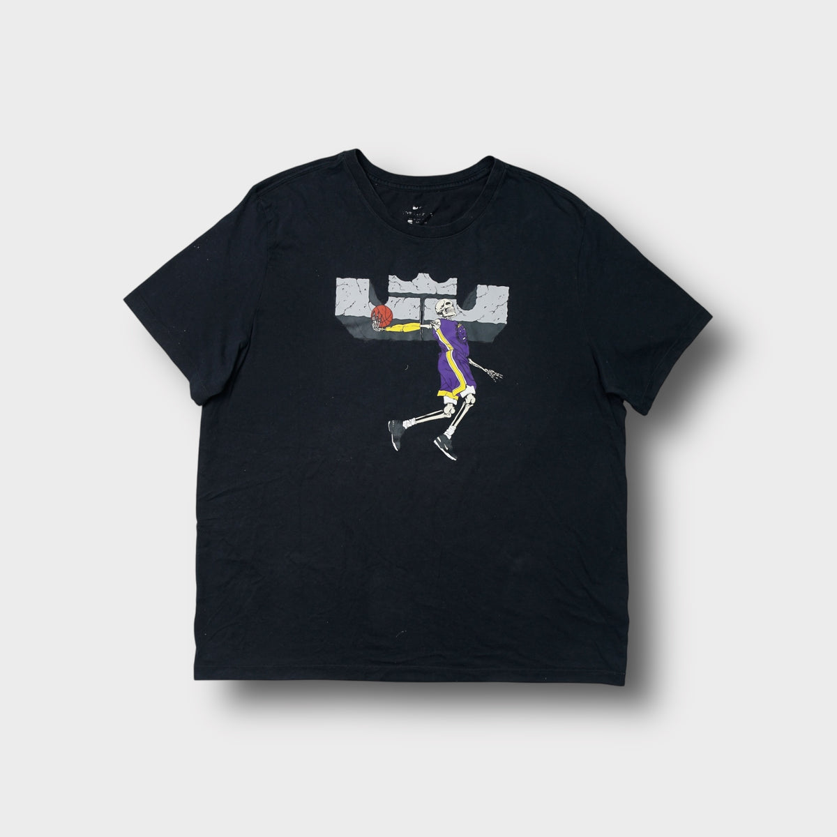 Nike LeBron James T-Shirt | XXL