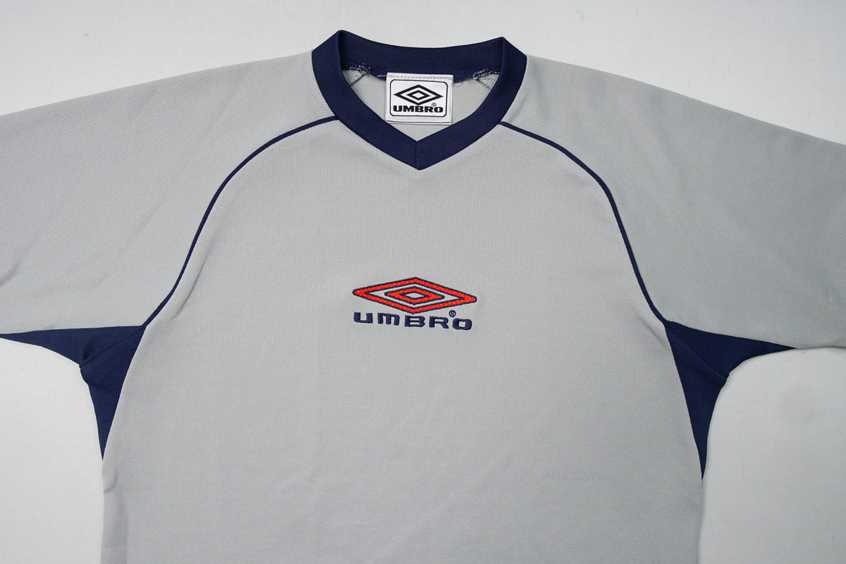 Vintage Umbro Shirt | XS