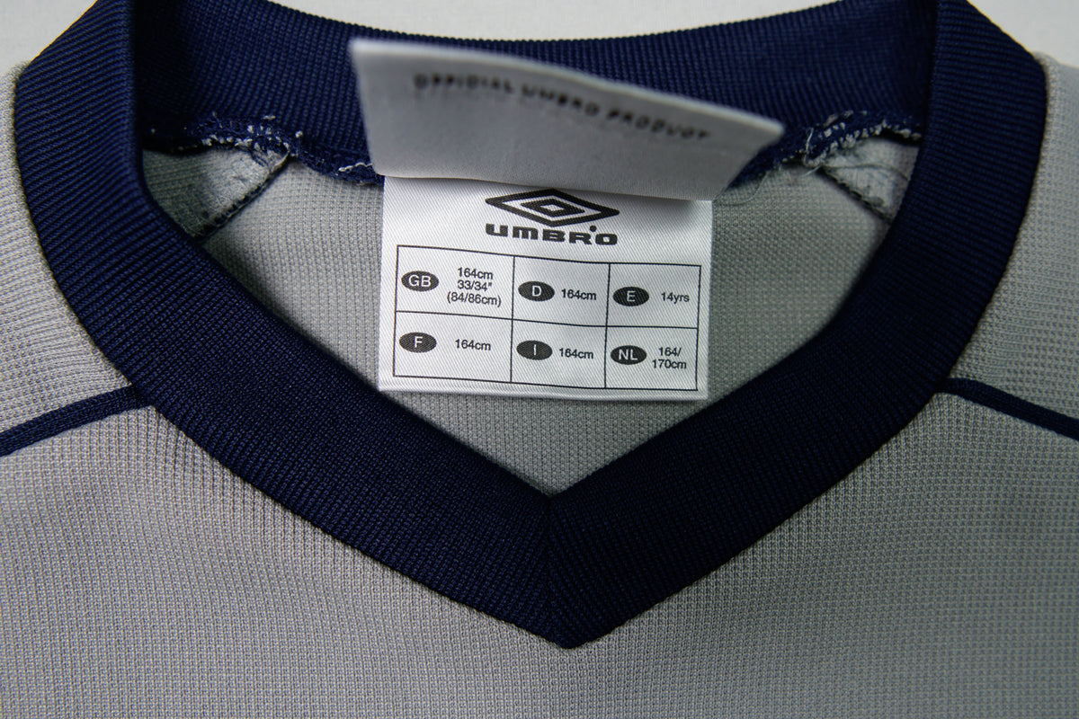 Vintage Umbro Shirt | XS