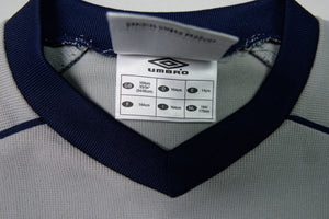 Vintage Umbro Shirt | XS