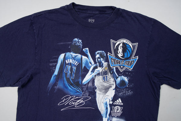 Vintage Adidas Nowitzki T-Shirt | L