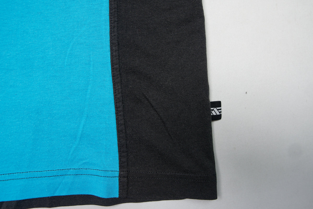 Vintage Adidas T-Shirt | XS