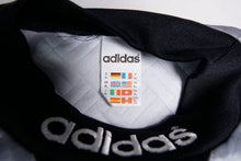 Load image into Gallery viewer, Vintage Adidas Goalkeeper Jersey | XL