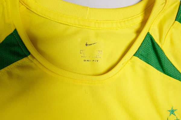 Vintage Nike 02-04 Brasil Jersey | M