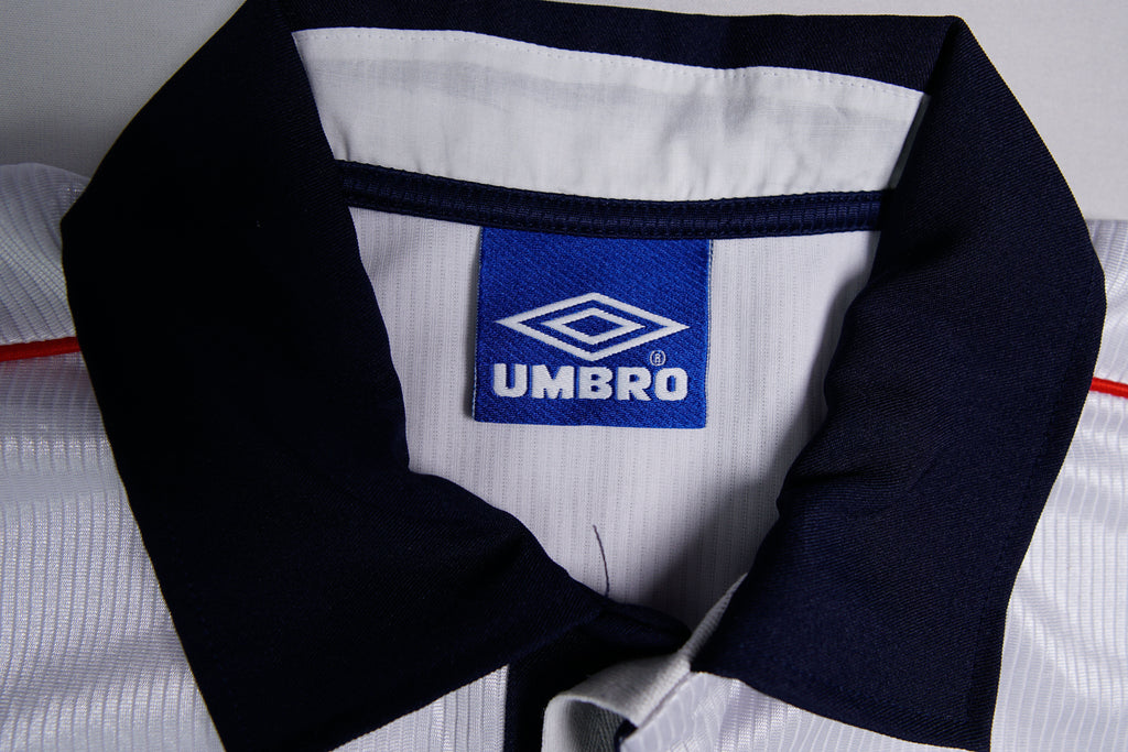 Vintage Umbro Chile 00-02 Away Jersey | XL