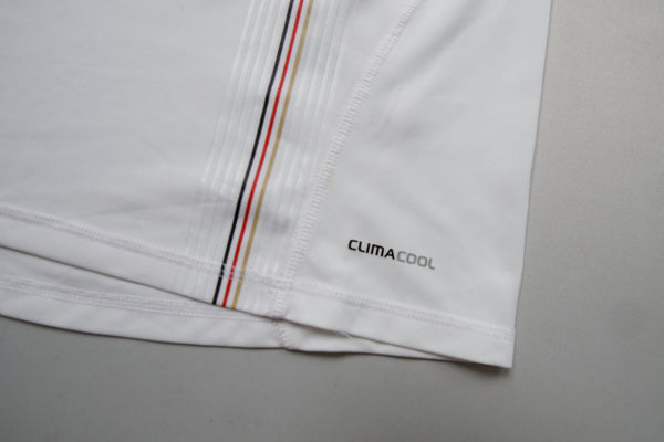 Adidas DFB 2010 Özil Jersey | S