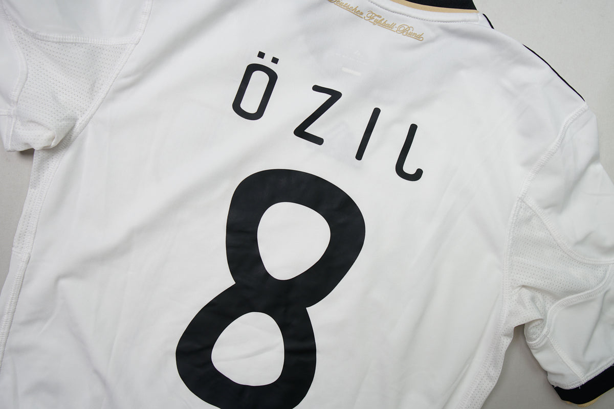 Adidas DFB 2010 Özil Jersey | S