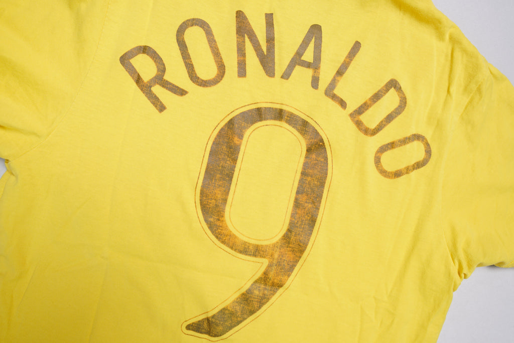 Vintage Nike Brasil Ronaldo T-Shirt | S