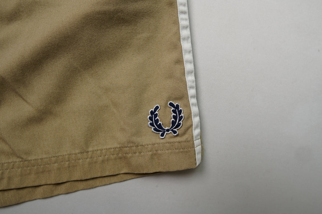 Vintage Fred Perry Shorts | M