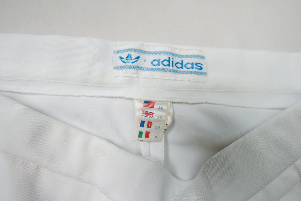 Vintage Adidas Shorts | Wmns S