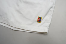 Load image into Gallery viewer, Vintage Nike Shorts | L
