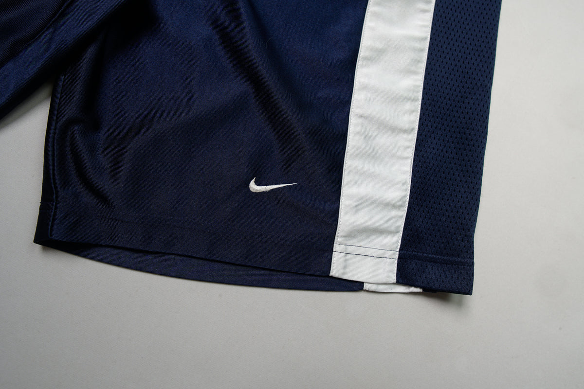 Vintage Nike Shorts | M