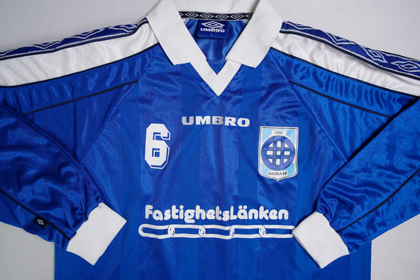 Vintage Umbro Jersey | L