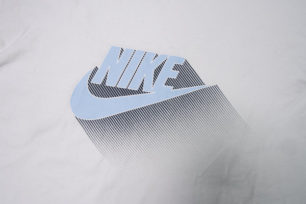 Vintage Nike T-Shirt | L