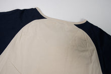 Load image into Gallery viewer, Vintage Nike Longsleeve | XL