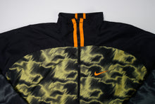 Load image into Gallery viewer, Vintage Nike Trackjacket | L