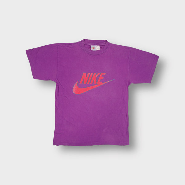 Vintage Nike purple T-Shirt with a red swoosh logo chest print