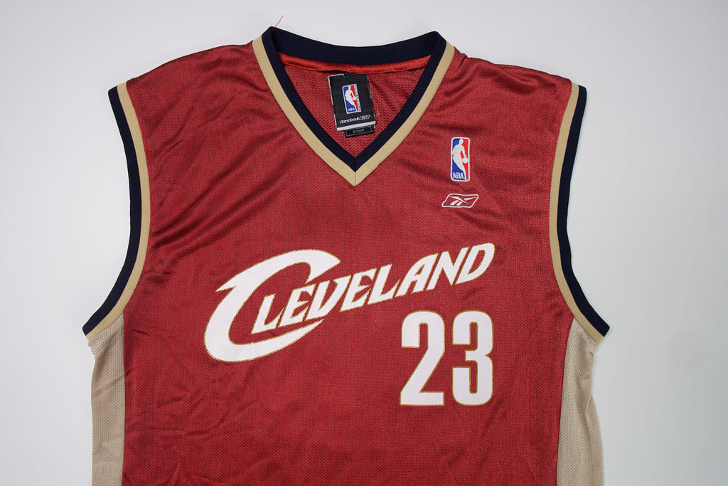 Reebok Cleveland LeBron James Jersey | S