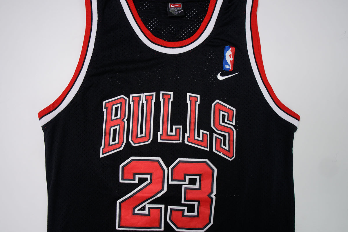 Vintage Nike Chicago Bulls Jordan Jersey | S