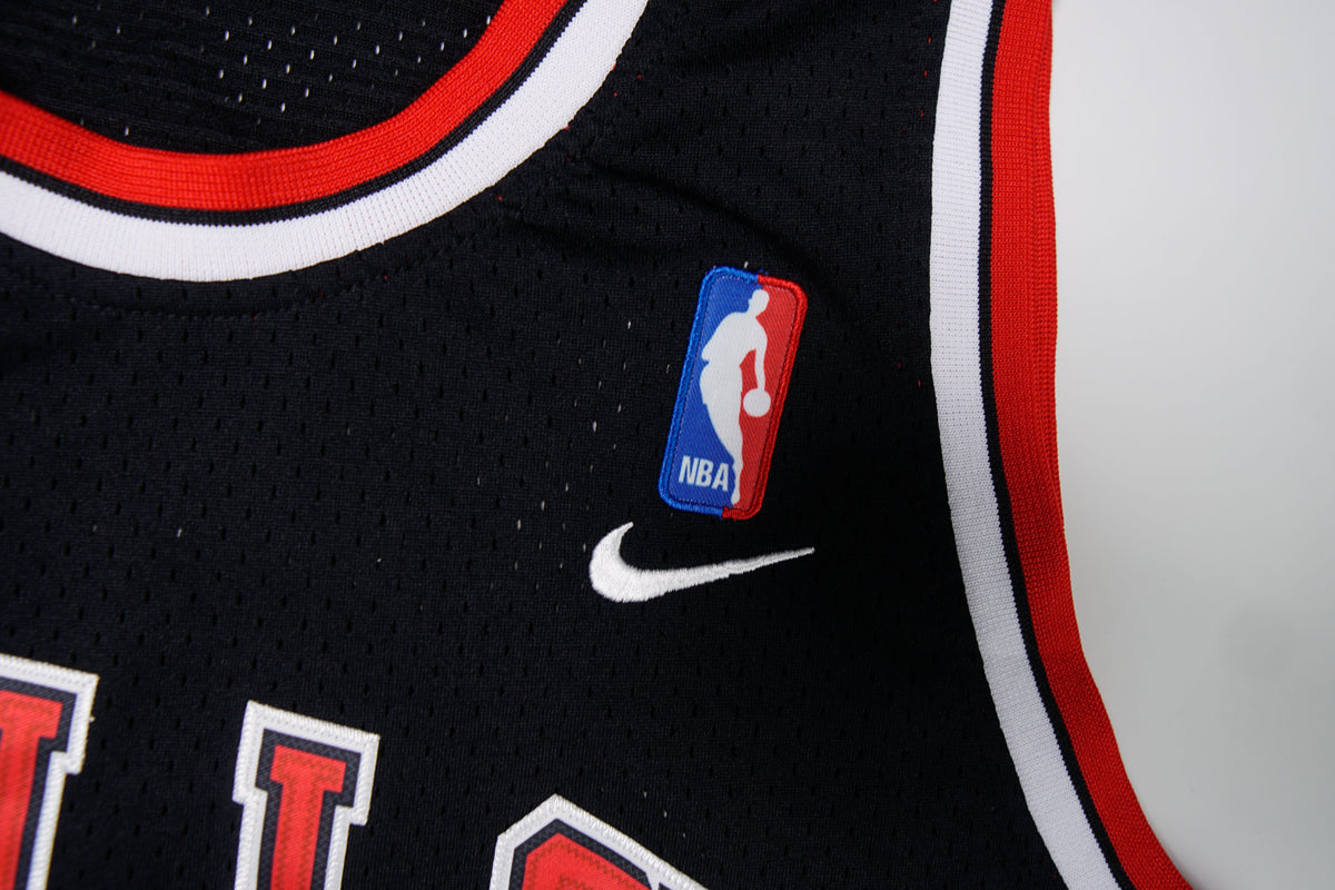 Vintage Nike Chicago Bulls Jordan Jersey | S