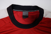 Load image into Gallery viewer, Vintage Nike Shirt | M