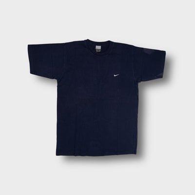 Nike T-Shirt in navy blue with small embroidered swoosh logo on chest