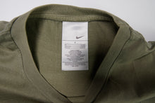 Load image into Gallery viewer, Vintage Nike Track T-Shirt | S