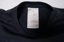Load image into Gallery viewer, Vintage Nike T-Shirt | M
