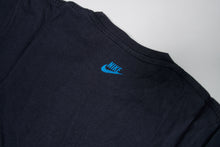 Load image into Gallery viewer, Vintage Nike T-Shirt | M