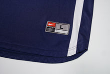 Load image into Gallery viewer, Vintage Nike Shirt | L