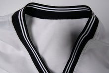 Load image into Gallery viewer, Vintage Nike Shirt | L