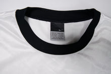 Load image into Gallery viewer, Vintage Nike Shirt | XL