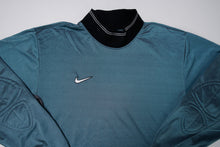 Load image into Gallery viewer, Vintage Nike Goalkeeper Jersey | S