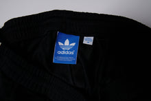 Load image into Gallery viewer, Vintage Adidas Trackpants | M