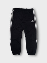 Load image into Gallery viewer, Vintage Adidas Trackpants | M